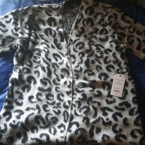 Harvé benard sweater